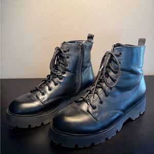 Steve Madden Girl Stantton Combat Boot In Black  Lace Up Size 9.5